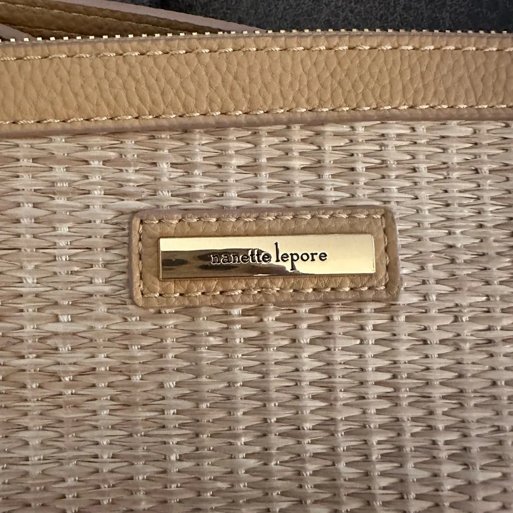 Nanette Lepore Woven Tan and Cream Wristlet  11x7.5x2” - Picture 2 of 5